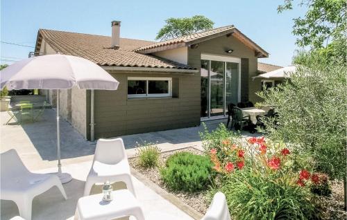 Κήπος έξω από το Cozy Home In Staubin De Cadeleche