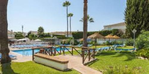 Holidays & Home Fuengirola Sea View & Pool Complex