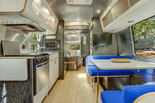 Airstream #2 – Photos 2