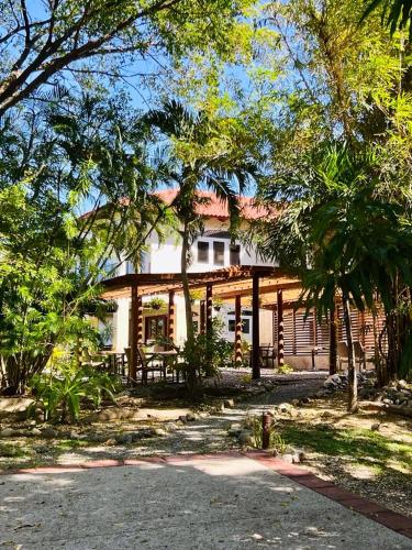 The Resort at Marble Hill – Photos 2