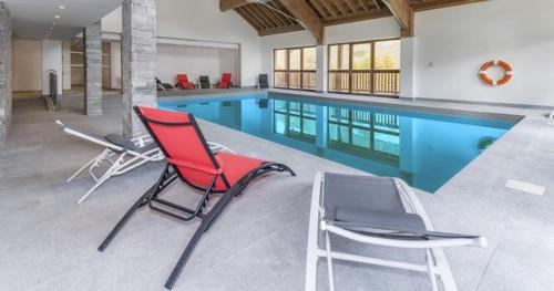 Appt Le Hameau Des Rennes 4 étoiles Pieds des pistes Piscine Intérieure Extérieure