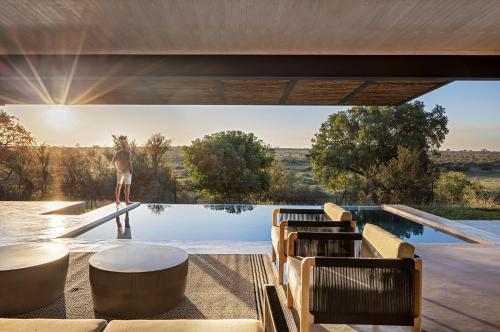 Πισίνα στο ή κοντά στο Maya Lodge