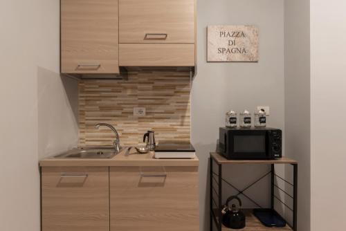GuestHost - Clodia Apartments