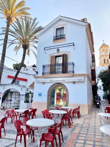 Marbella Old Town-300m from the beach