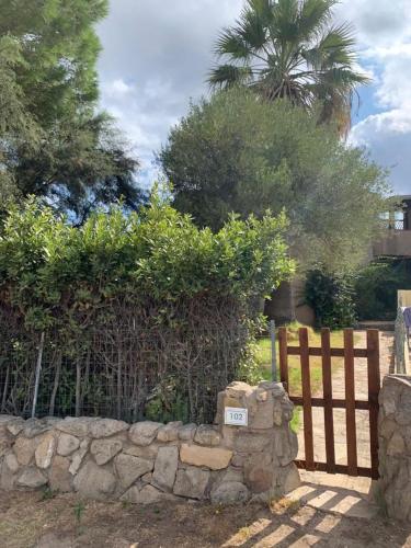 Κήπος έξω από το Hotel Porto Puddu - Il Nido dei Gabbiani