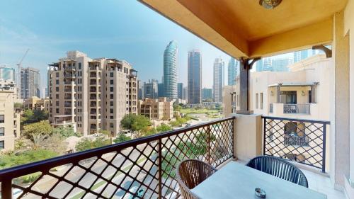 Balkón nebo terasa v ubytování MOT45 2BR Downtown Dubai w Full Burj Khalifa View