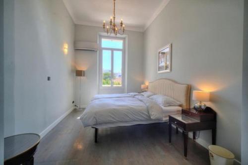 Luxury 2-floor Flat minutes walk to Croisette and City Center