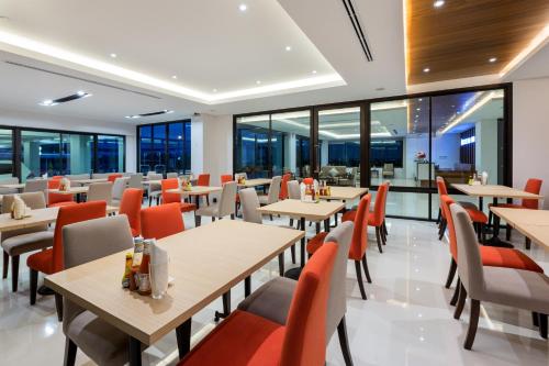 Χώρος καθιστικού στο Riche Hua Hin Hotel - SHA Plus