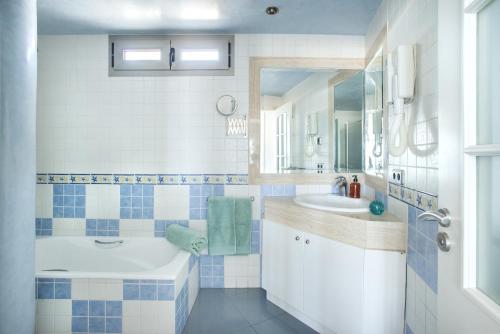 Apt Magnifics with sea view by JS Villas