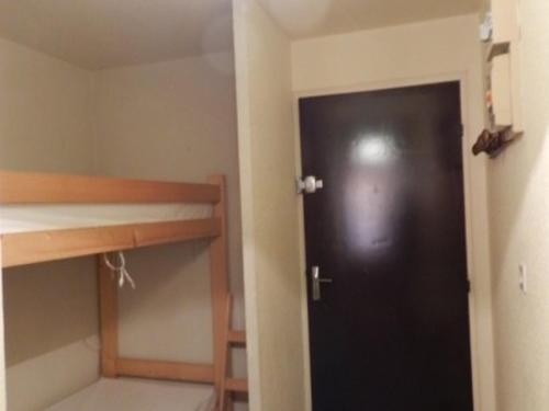 Φωτογραφία από το άλμπουμ του Studio cabine proche pistes, balcon, casier à skis, parking gratuit - FR-1-557A-21 στη La Ferrière