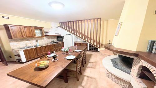 Fotografia z galérie ubytovania traditional town house central Spoleto - car unnecessary - wifi - sleeps 10 v destinácii Spoleto