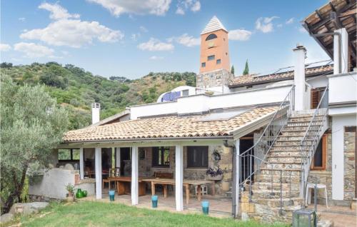 Amazing Home In Petrizzi With Wifi And 7 Bedrooms