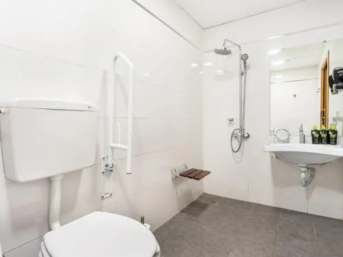 Limehome Madrid San Lorenzo photo 14