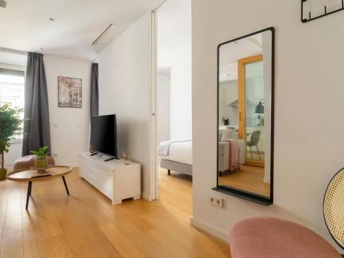 Limehome Madrid San Lorenzo photo 23