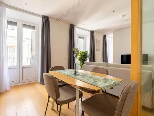Limehome Madrid San Lorenzo photo 24