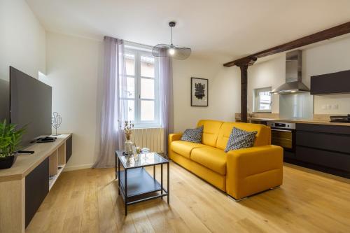 Galeriebild der Unterkunft Le Chirac 4 T2 Duplex Centre Historique Rodez in Rodez