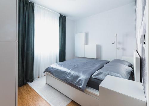 Flexible SelfCheckIns 37 - Zagreb - Parking - Loggia - New - Luxury