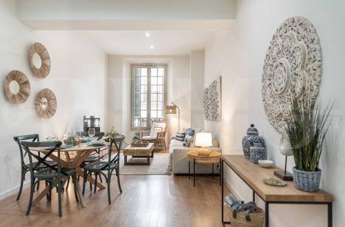 Dreamy Mediterranean apartment with parking - Center by REMS