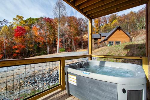 New Build! Luxury Pool Cabin! – Photos 3