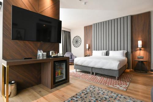 Et tv og/eller underholdning på Crowne Plaza Ankara by IHG