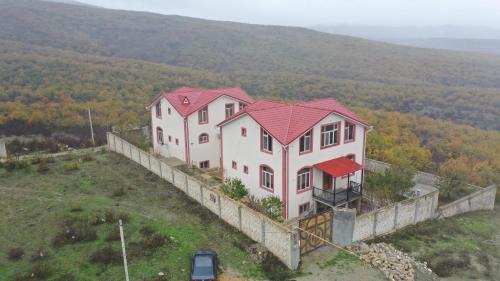 Techno villa iz ptičje perspektive