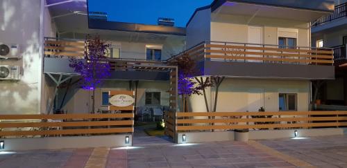 A balcony or terrace at AKTES PIERIAS (GARDEN ROOMS)