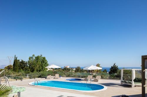 Πισίνα στο ή κοντά στο Villa Natura - With Private Heated Pool