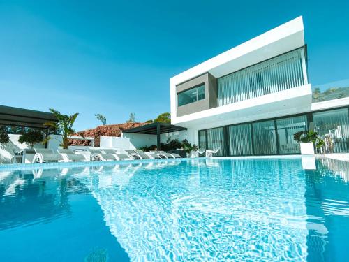 VILLA LOS PICHIES casa de vacaciones de lujo con vistas panorámicas