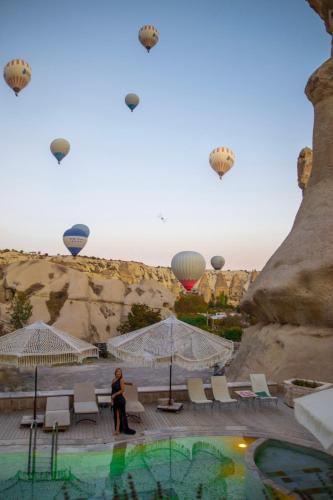 Khách lưu trú tại Aza Cave Cappadocia Adult Hotel