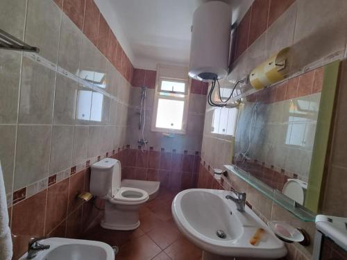 ห้องน้ำของ Lungomare Vlore Seaside Apartment