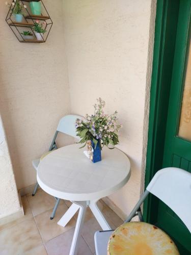 Χώρος καθιστικού στο Studio apartman