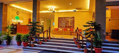 Ο χώρος του λόμπι ή της ρεσεψιόν στο Hotel Dewa Retreat- A Himalayan Boutique Hotel