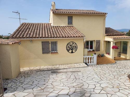 Belle villa avec vue imprenable. – Photos 2