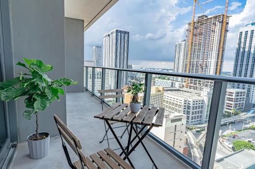 Luxurious 2-Bed Apartment with Breathtaking Bay views!! photo 32