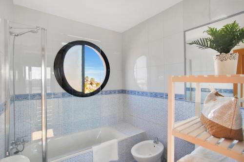 Kúpeľňa v ubytovaní Villa Bonita Lajares - Paraíso en Fuerteventura - Remote Working