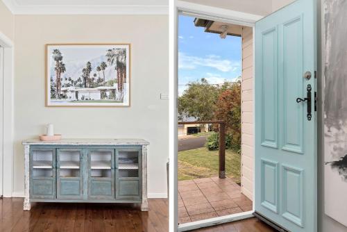 a door to a porch and a door to a house at Seahaven Gerringong in Gerringong