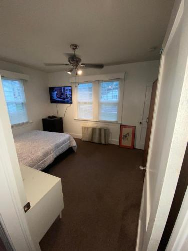 Firefly Aire B&B LLC – Photos 4