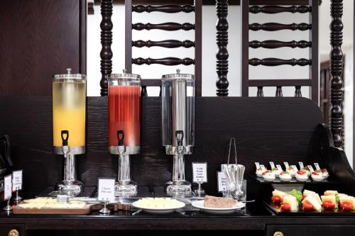 Gallery image of The Lotus Aman Hotel in Hanoi