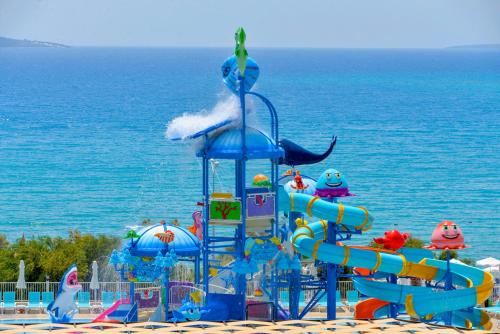 Πισίνα στο ή κοντά στο Maxeria Blue Didyma