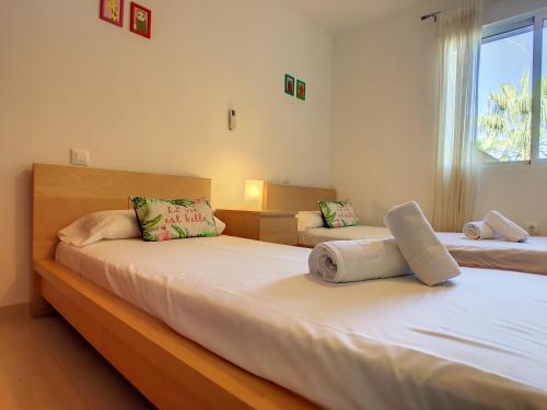 Postel nebo postele na pokoji v ubytování Arona 2 - 5907