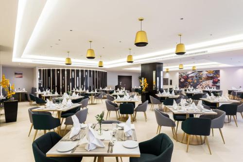 Restoran atau tempat lain untuk makan di Best Western Plus Al Qurayyat City Center