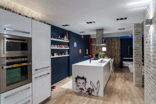 Super Heroes Apartment