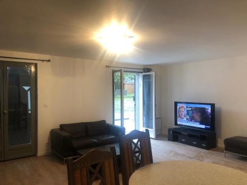 Photo de la galerie de l'établissement Maison Proche Chartres 5 LITS PARKING, à Chartres