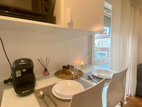 Zdjęcie z galerii obiektu Superbe Appartement cosy et calme avec un parking w mieście Corbeil-Essonnes