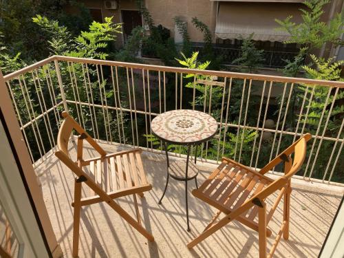 Sunny calm apartment in pedestrian street