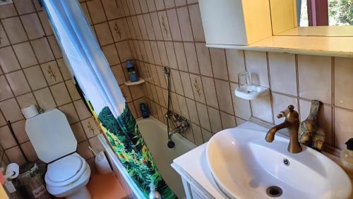 Koupelna v ubytování B&B Candalla