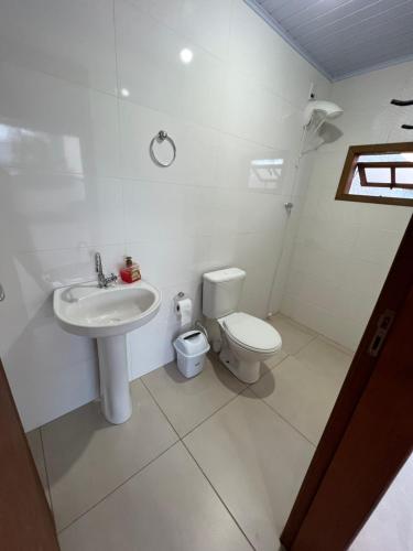 Bilik mandi di Casa Aconchegante com Privacidade em Balneário Rincão