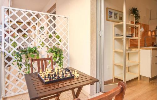 Beautiful apartment in Pozzallo with 2 Bedrooms and WiFi