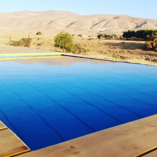 Galería fotográfica de חוות עינות קדם- Einot Kedem Farm en Yitav