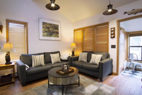Aspen Meadows 9 – Photos 3